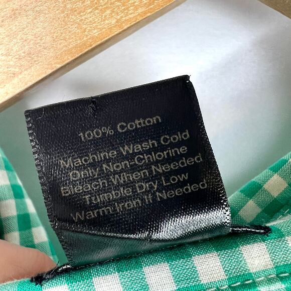 Ann Taylor Green Gingham Button Up Size 2 - Picture 8 of 8